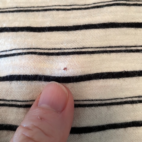 Madewell Ivory with Black Stripes 100% Cotton "This or That" Tee - Size Medium - Picture 12 of 13